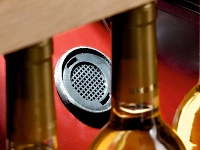 Оптимальное качество воздуха в винных шкафах «POZIS-Wine» обеспечивают сменные фильтры из активированного угля.