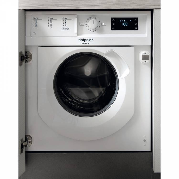 Встраиваемая стиральная машина Hotpoint-Ariston WMHG 71284