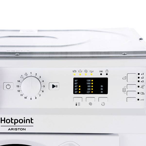 Встраиваемая стиральная машина Hotpoint-Ariston WMHL 71253